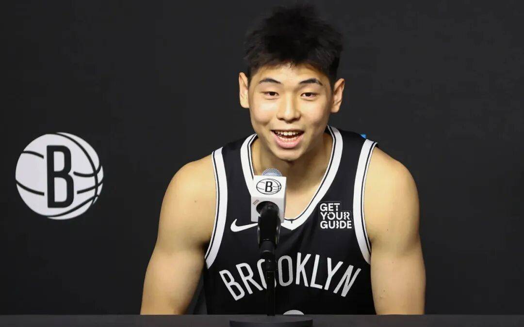 包含广州队今晨扳平良机，志在NBA常规赛名次提升，更衣室稳定，球探报告显示潜力的词条